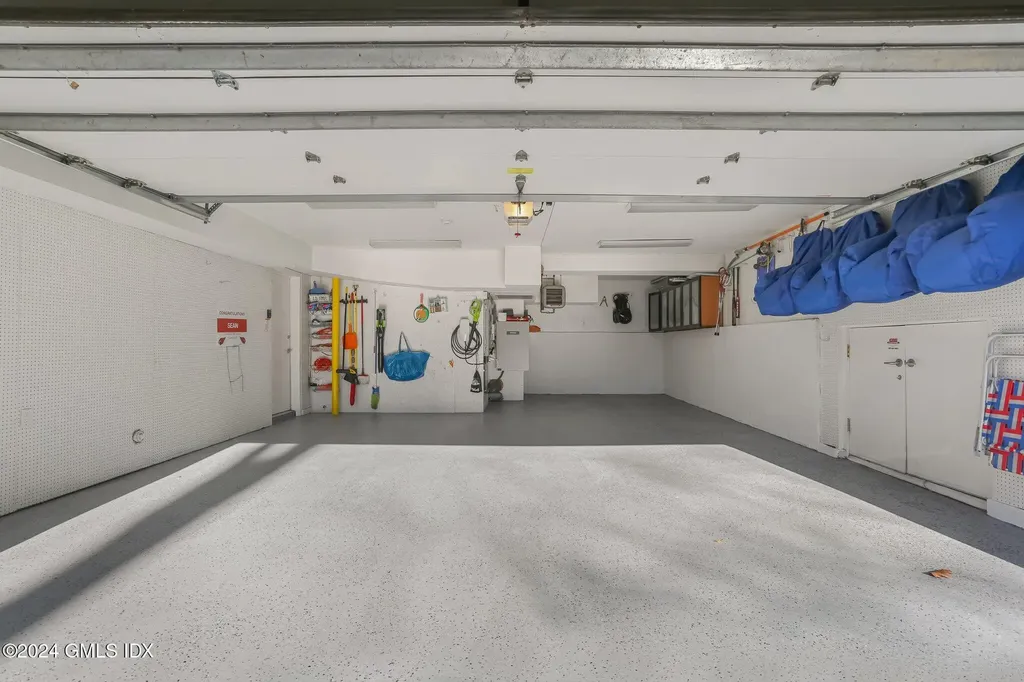 99 Londonderry Drive Greenwich CT 06830