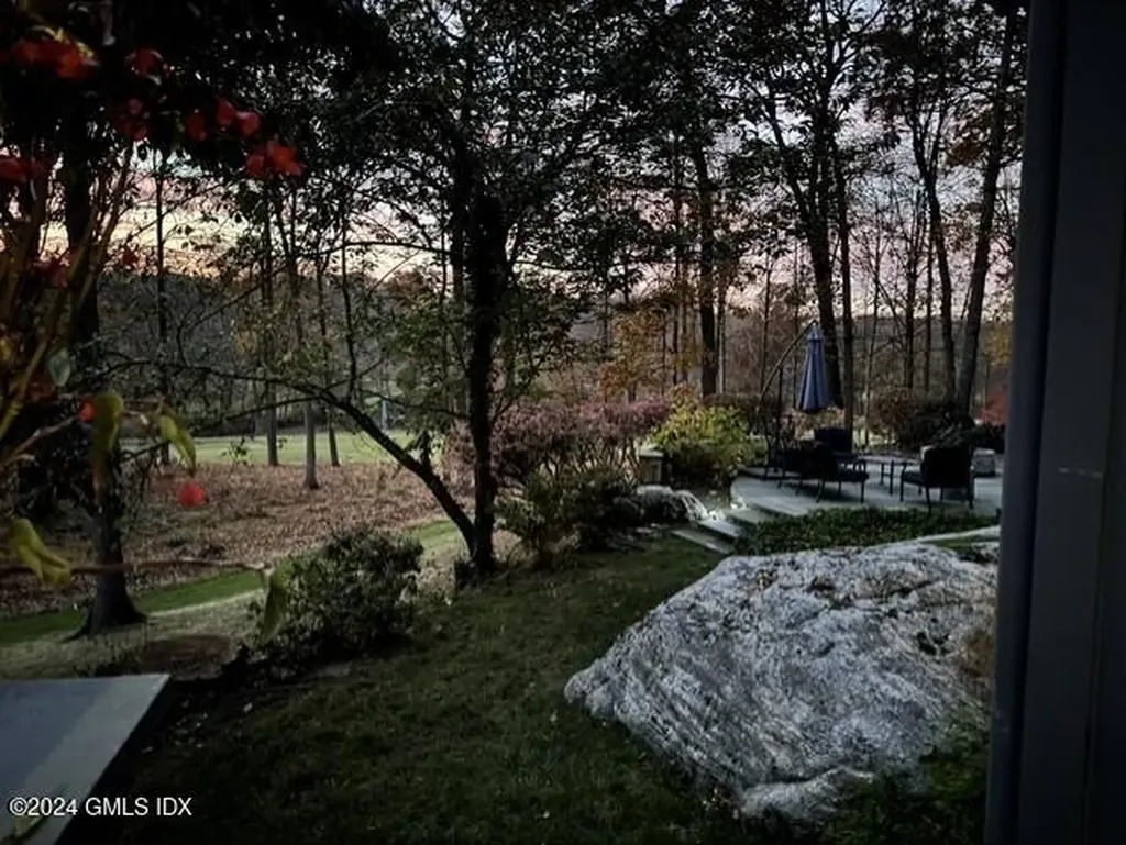 99 Londonderry Drive Greenwich CT 06830