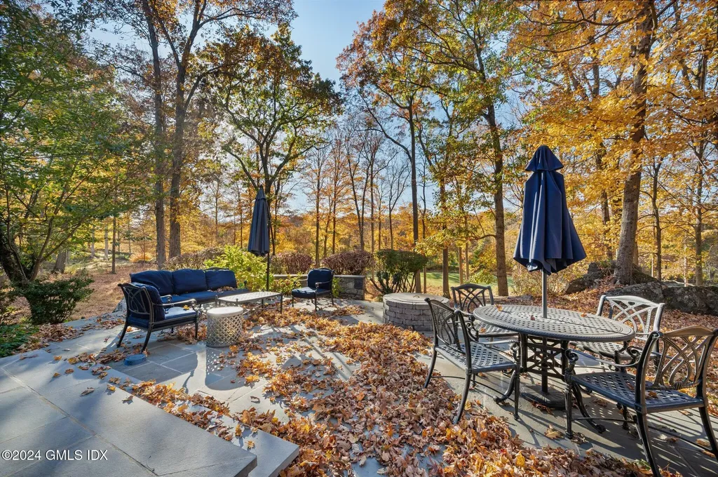 99 Londonderry Drive Greenwich CT 06830