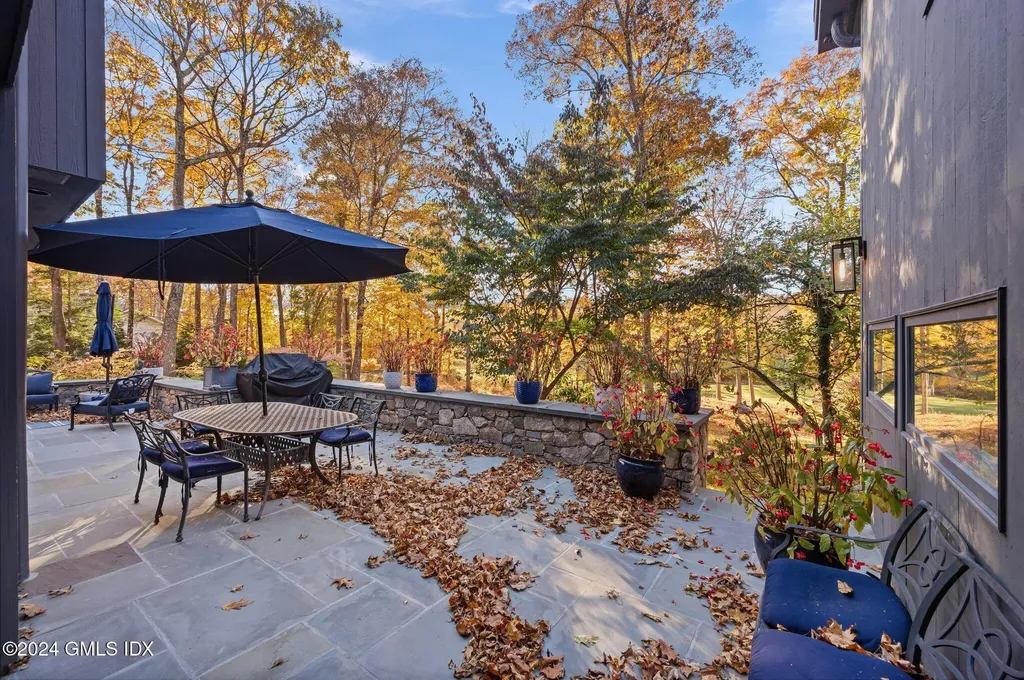 99 Londonderry Drive Greenwich CT 06830