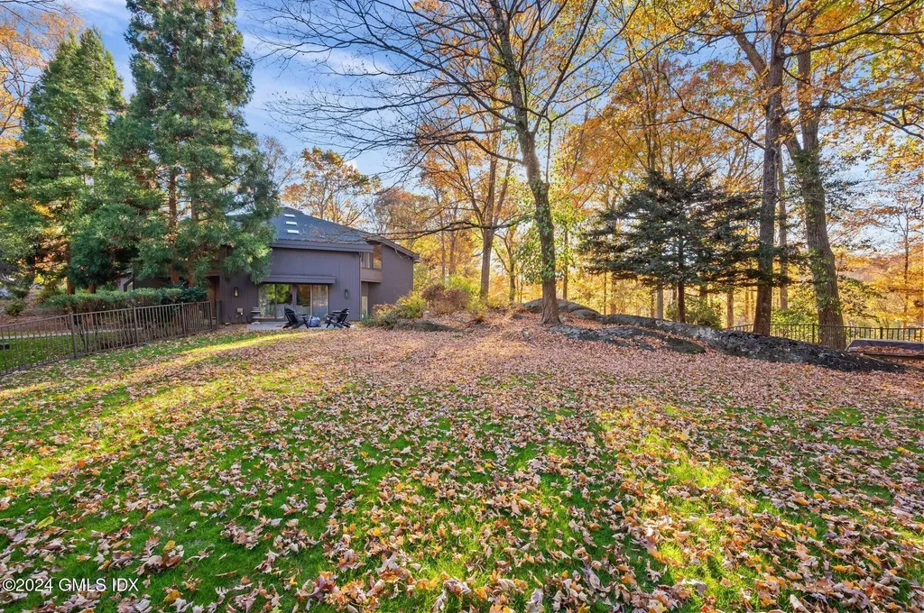 99 Londonderry Drive Greenwich CT 06830