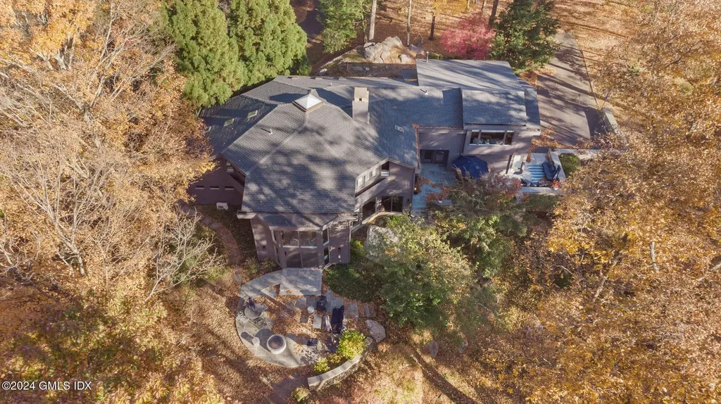 99 Londonderry Drive Greenwich CT 06830