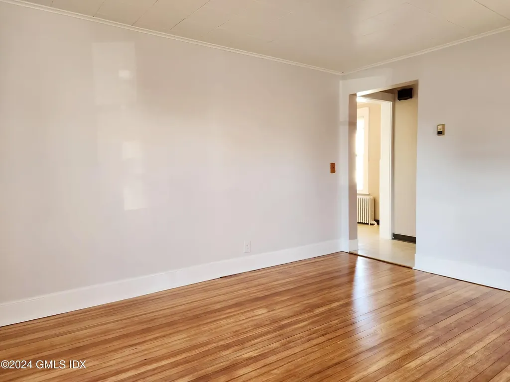 18 Harold Avenue Greenwich CT 06830