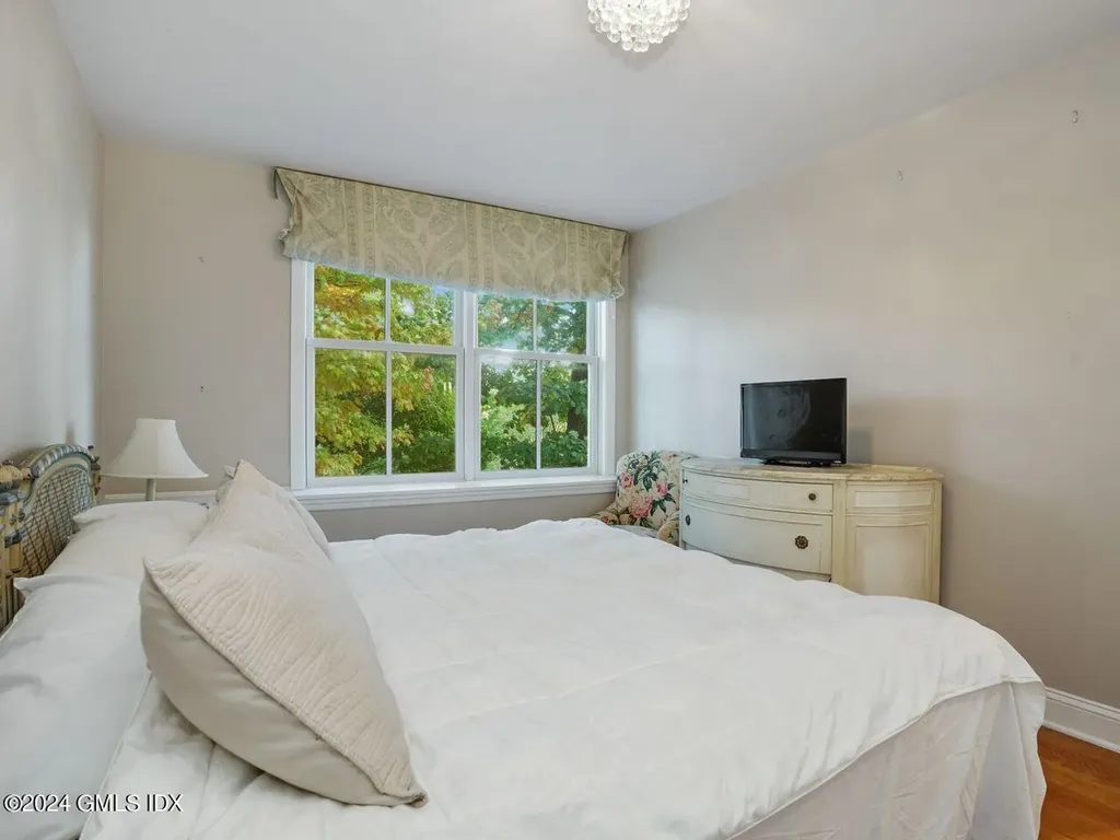 201 Shore Road Greenwich CT 06830