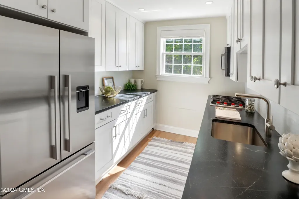 191 Putnam Park Greenwich CT 06830