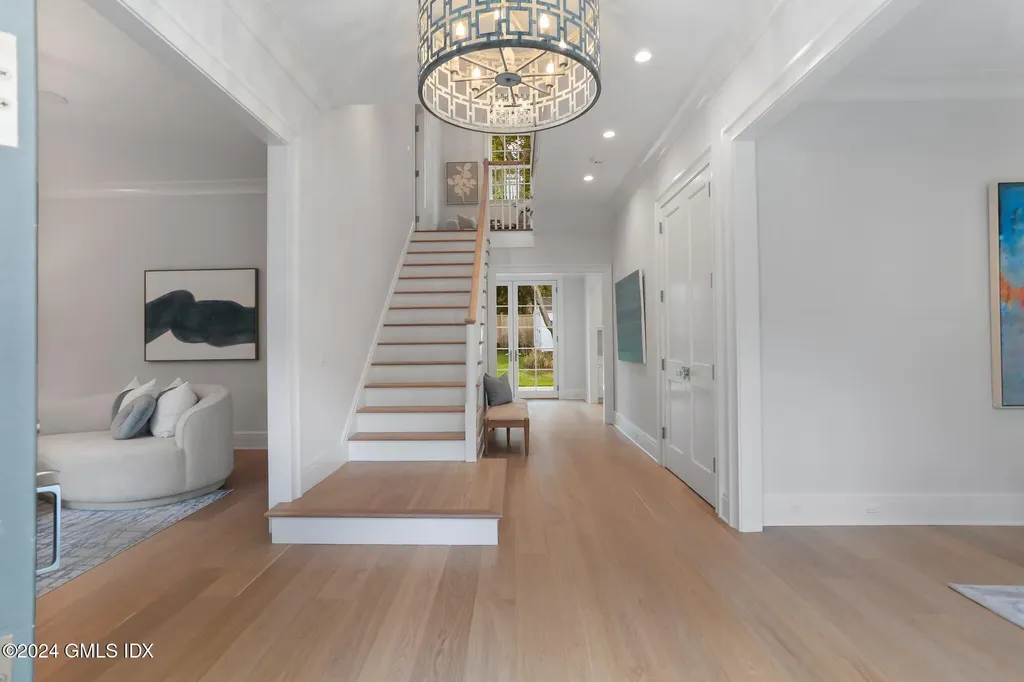 9 Dorchester Lane Riverside CT 06878