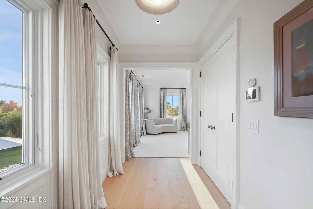 180 Round Hill Road Greenwich CT 06831