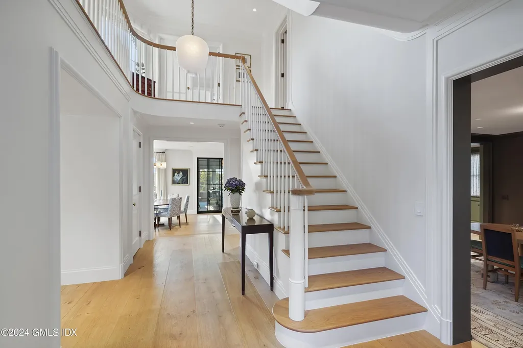 180 Round Hill Road Greenwich CT 06831