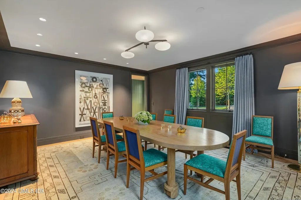 180 Round Hill Road Greenwich CT 06831