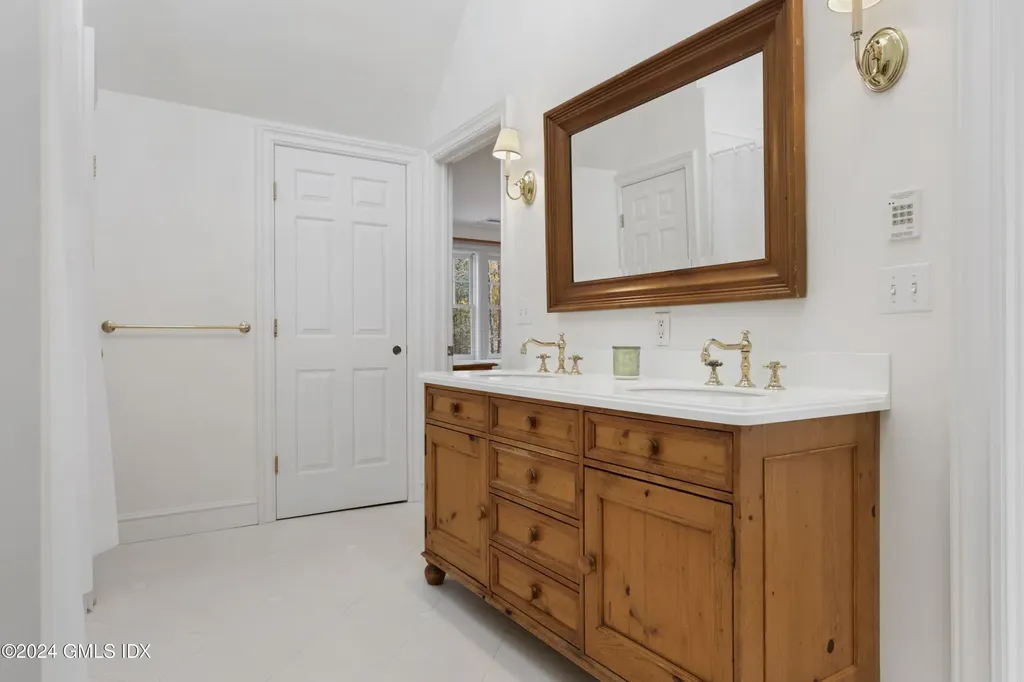 20 Cutler Road Greenwich CT 06831