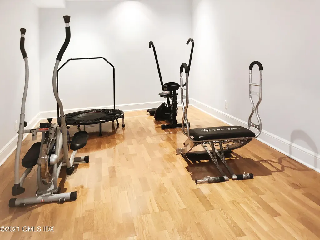 282 Bruce Park Avenue Greenwich CT 06830