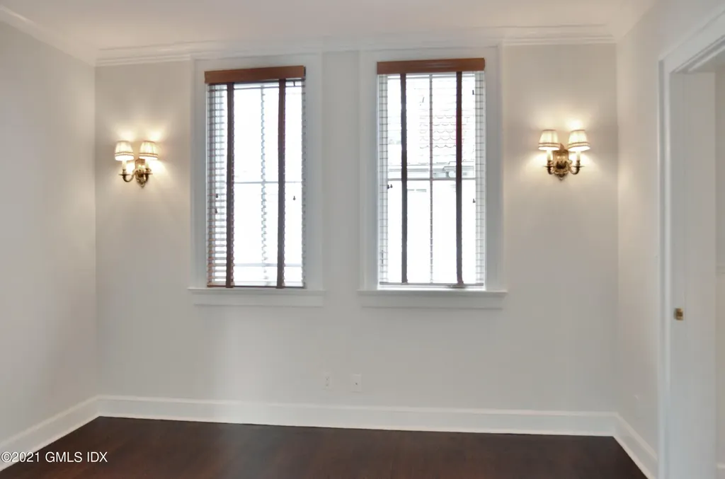 282 Bruce Park Avenue Greenwich CT 06830