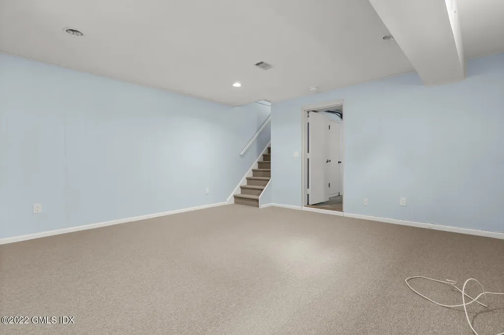 7 Ridge Place Greenwich CT 06831