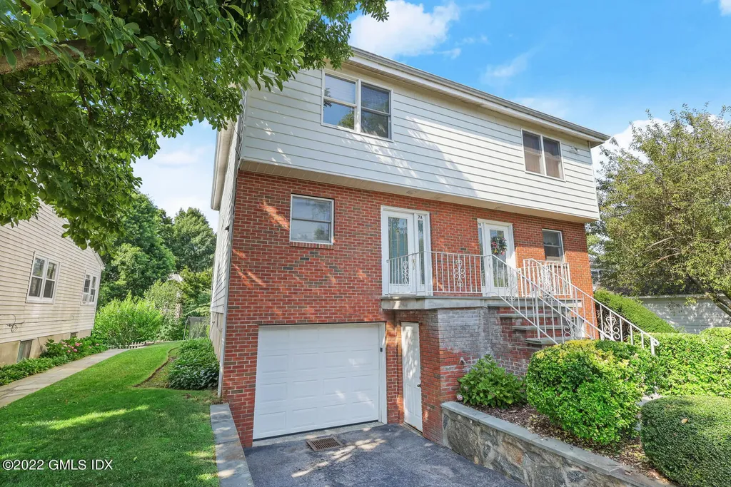 7 Ridge Place Greenwich CT 06831