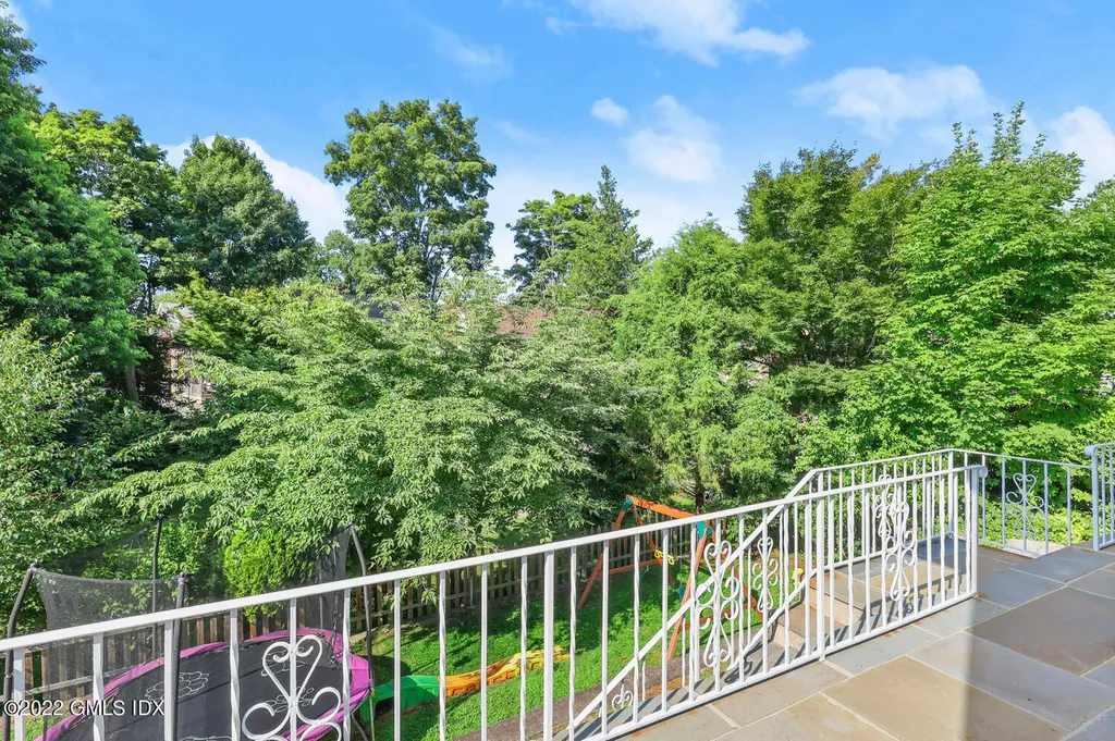 7 Ridge Place Greenwich CT 06831