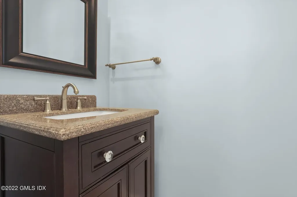 7 Ridge Place Greenwich CT 06831