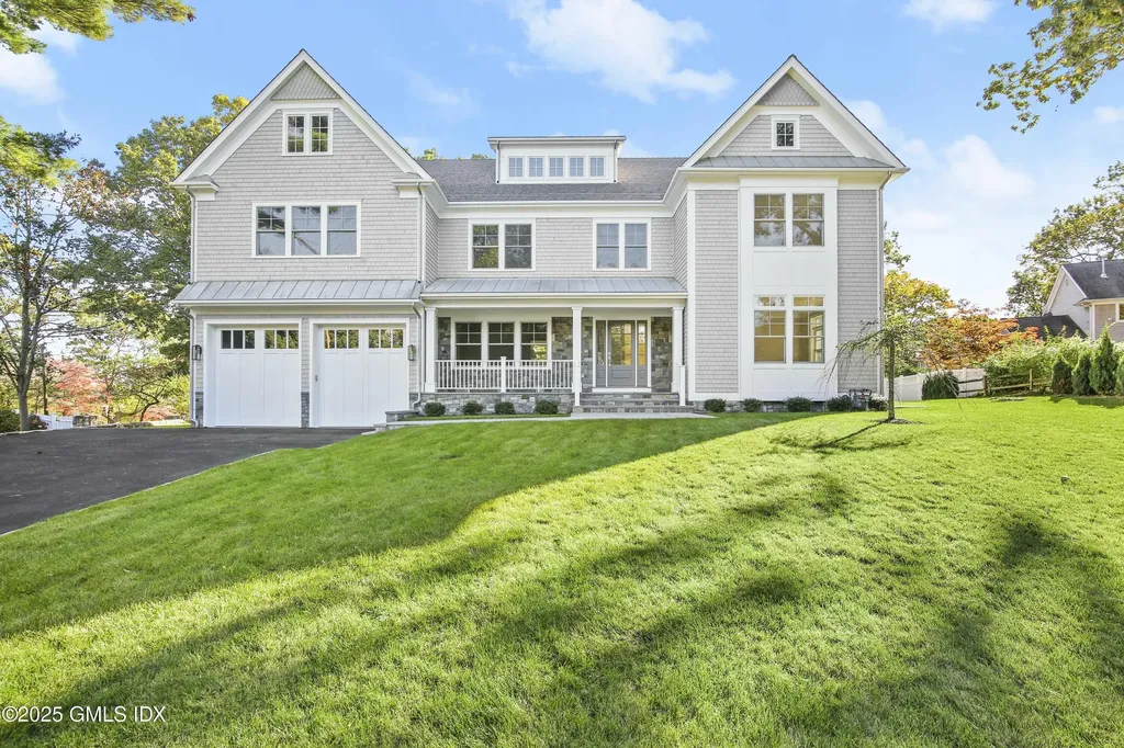27 Weston Hill Road Riverside CT 06878