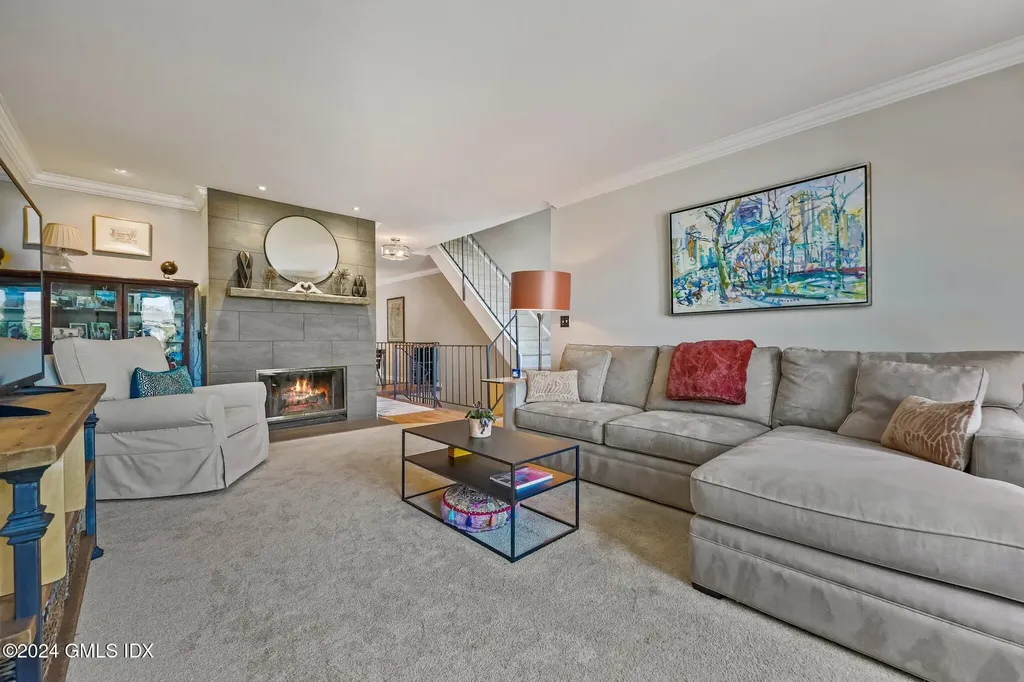 101 Fawn Ridge Lane Norwalk CT 06851