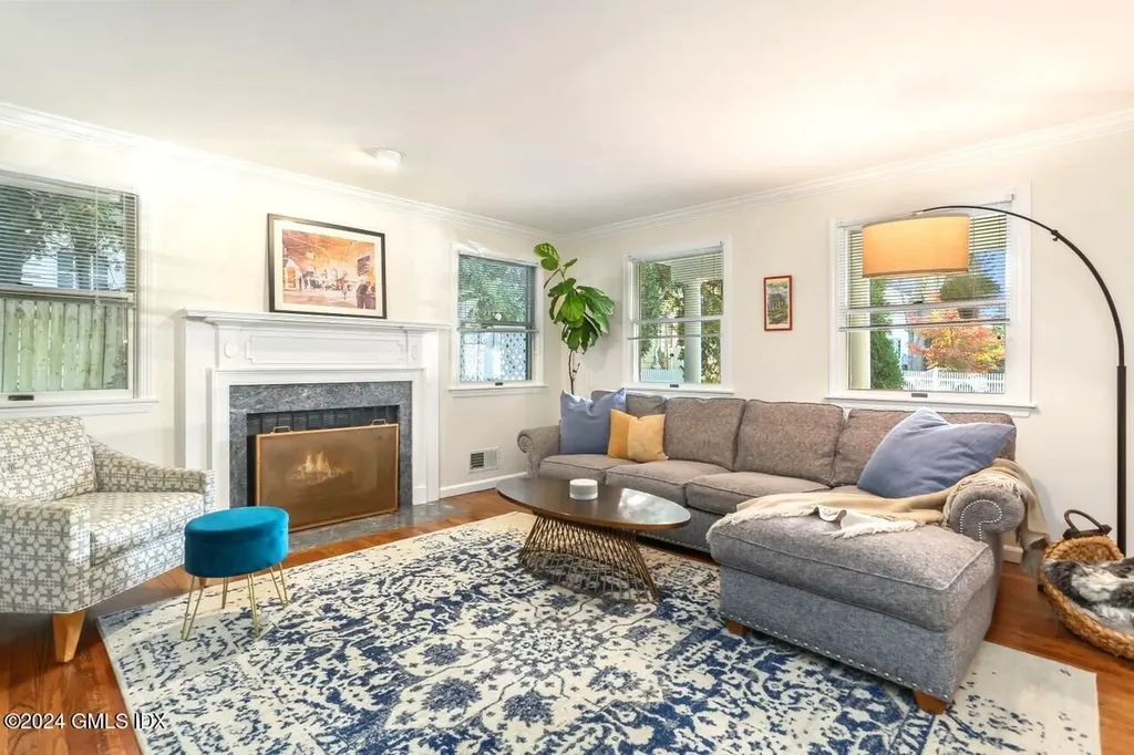 26 Lockwood Drive Old Greenwich CT 06870