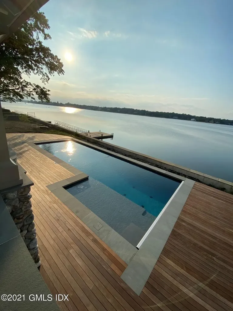 25 West Way Old Greenwich CT 06870