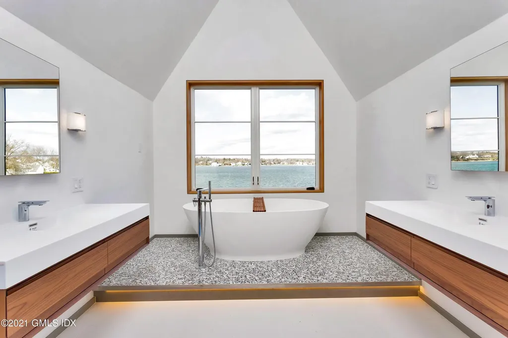 25 West Way Old Greenwich CT 06870