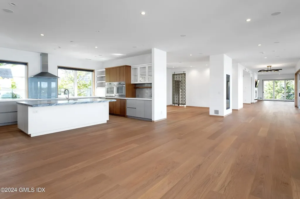 25 West Way Old Greenwich CT 06870