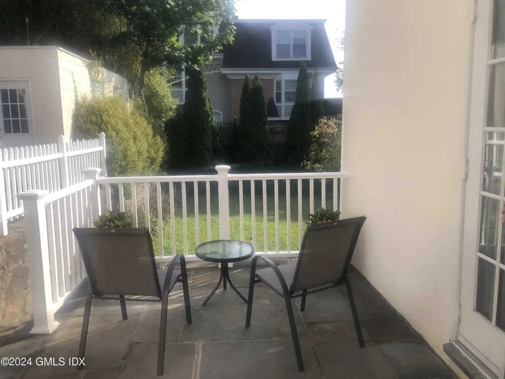 14 Idar Court Greenwich CT 06830