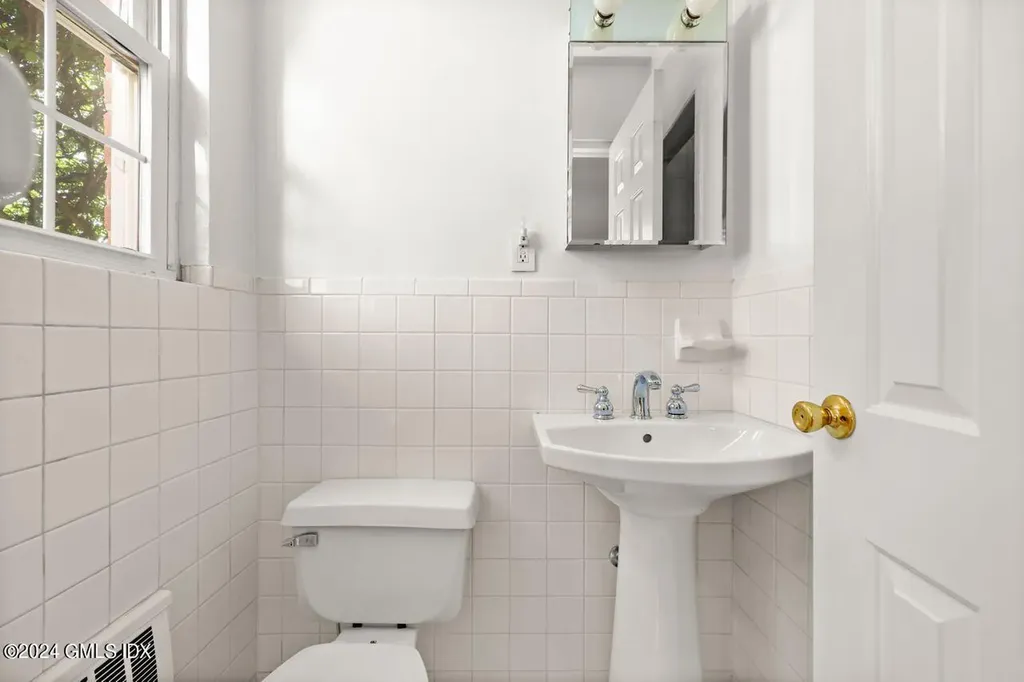 92 Putnam Park Greenwich CT 06830