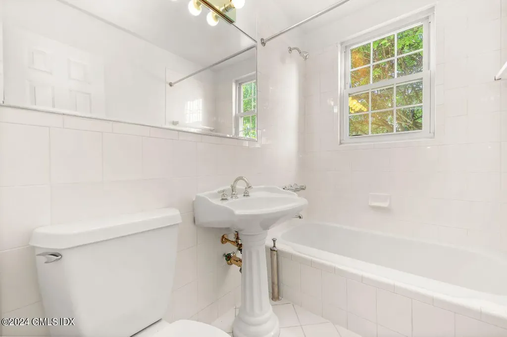 92 Putnam Park Greenwich CT 06830