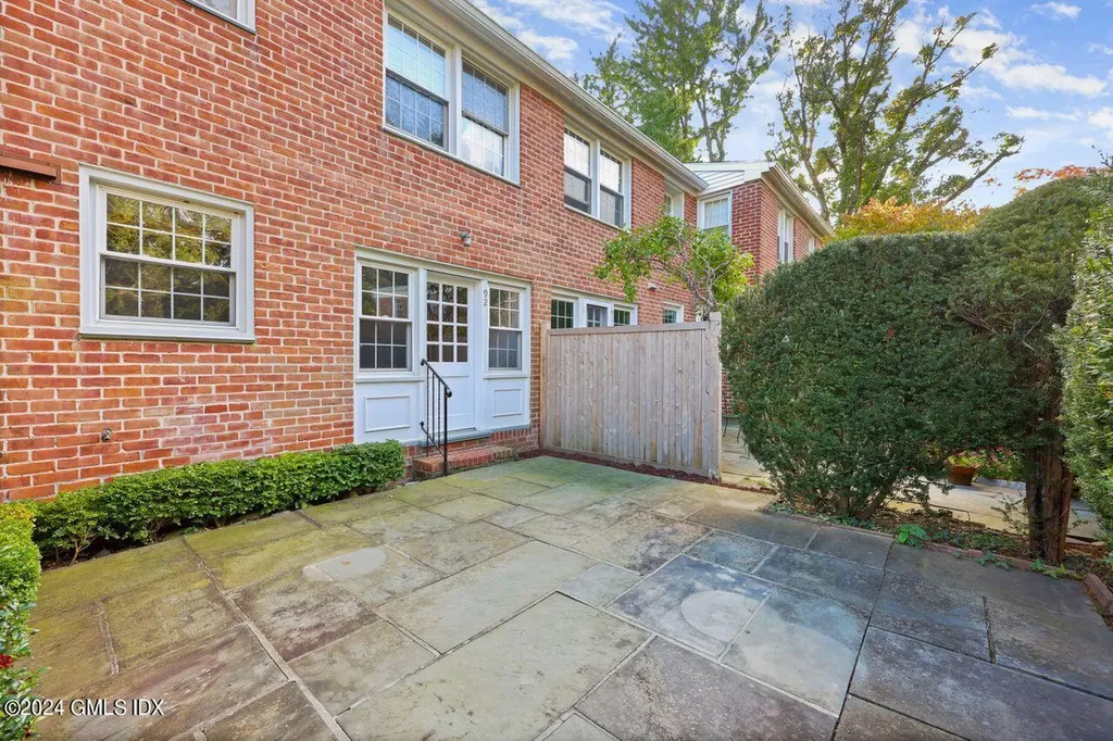 92 Putnam Park Greenwich CT 06830