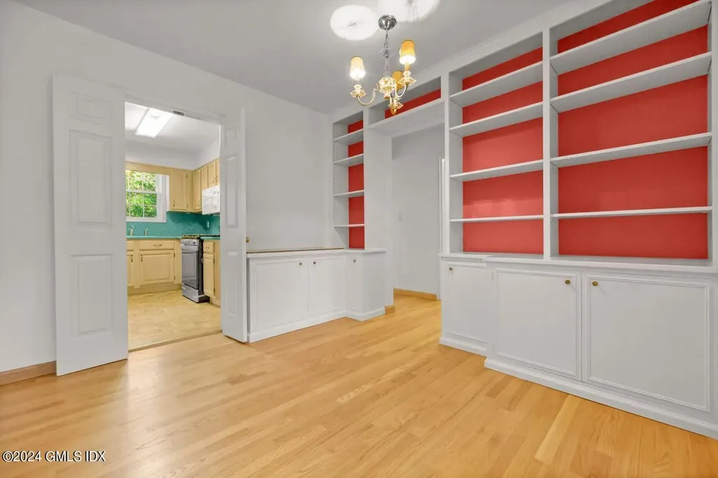 92 Putnam Park Greenwich CT 06830