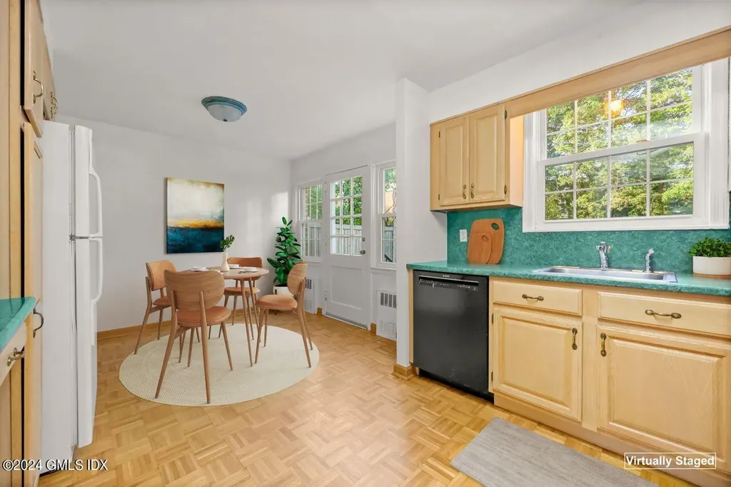 92 Putnam Park Greenwich CT 06830