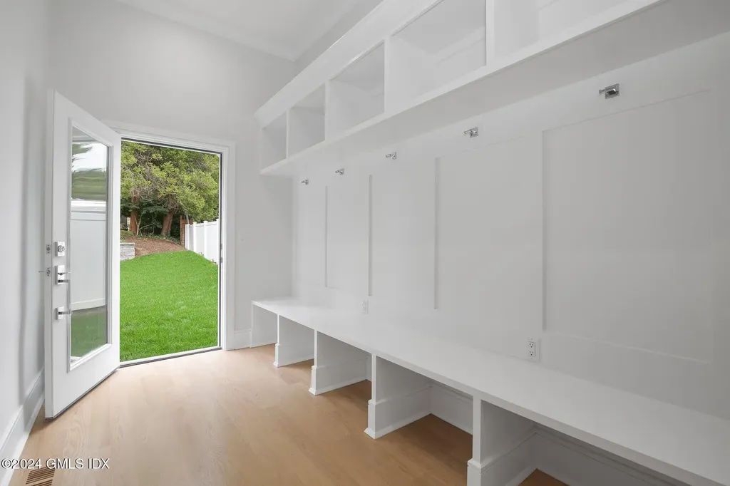 269 Pemberwick Road Greenwich CT 06831