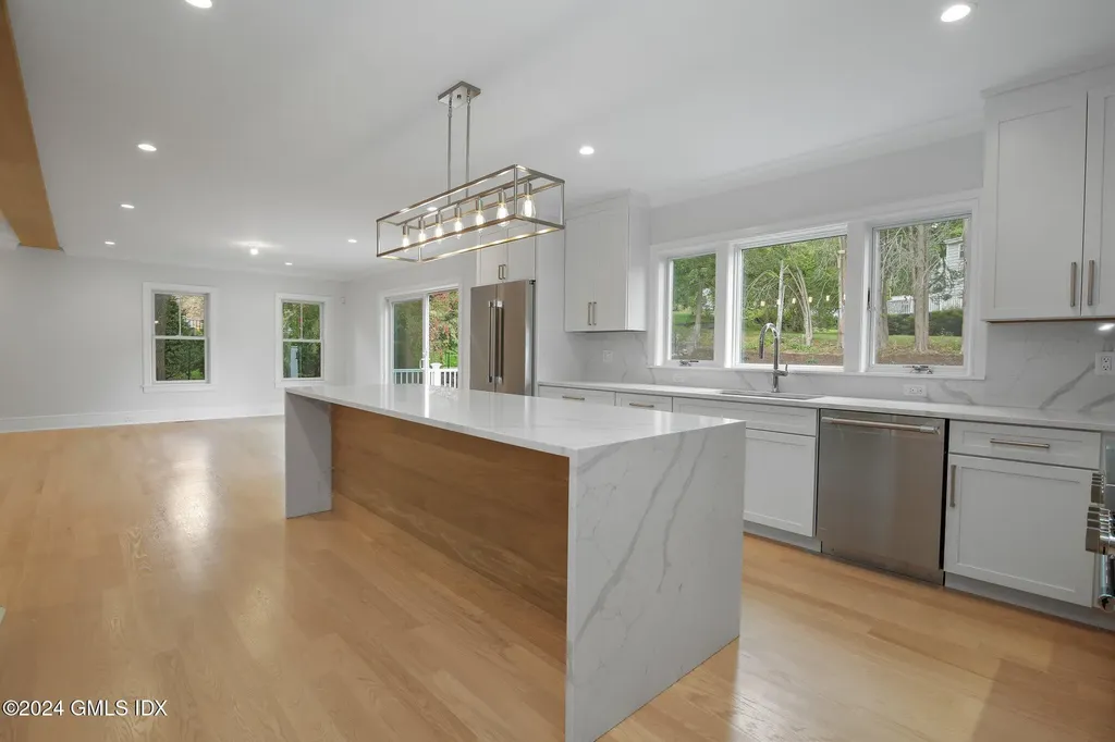 269 Pemberwick Road Greenwich CT 06831