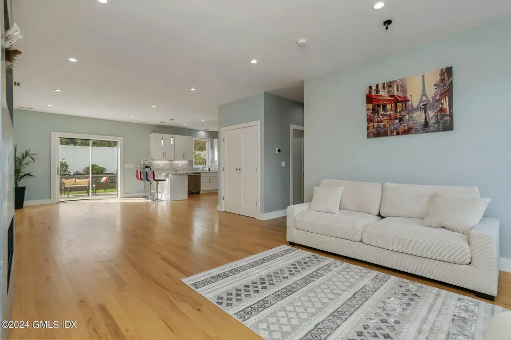 75 Euclid Avenue Stamford CT 06902