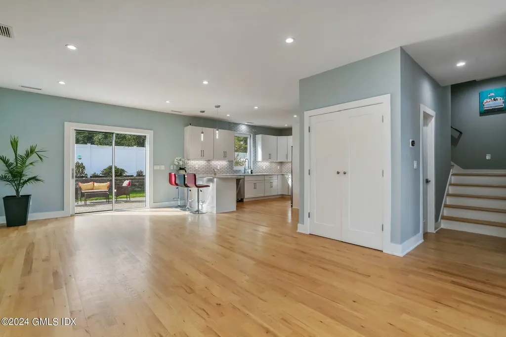 75 Euclid Avenue Stamford CT 06902