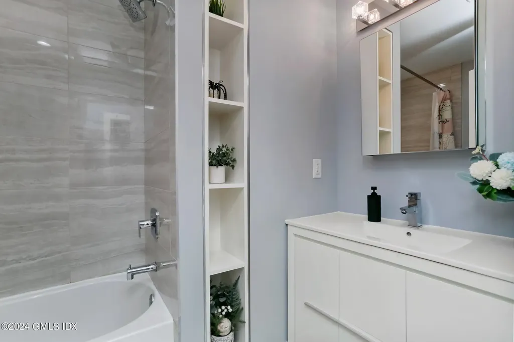 75 Euclid Avenue Stamford CT 06902