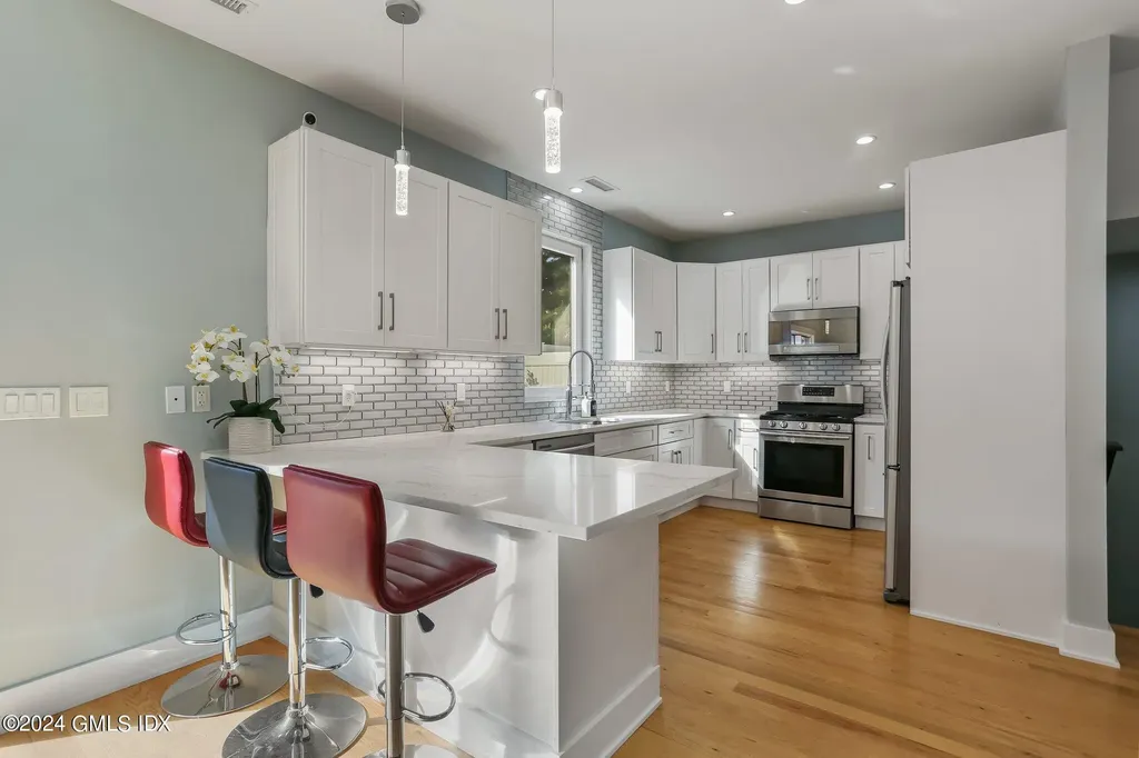 75 Euclid Avenue Stamford CT 06902