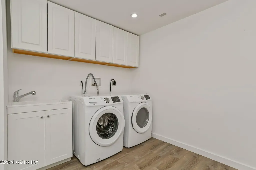 75 Euclid Avenue Stamford CT 06902