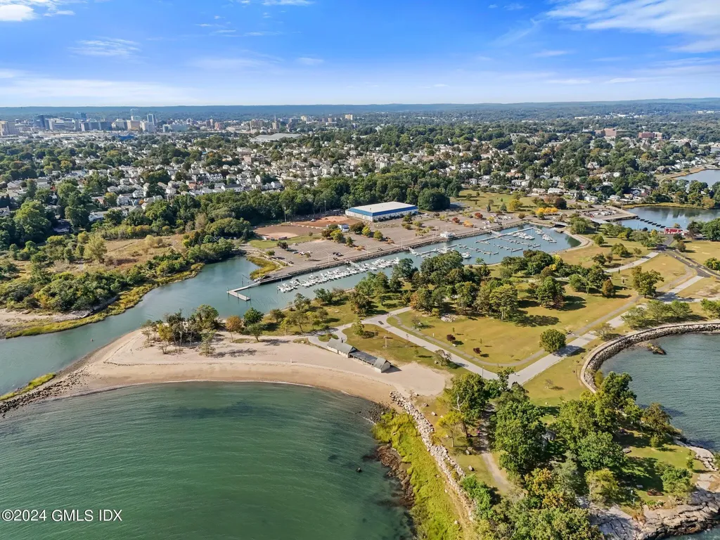 75 Euclid Avenue Stamford CT 06902