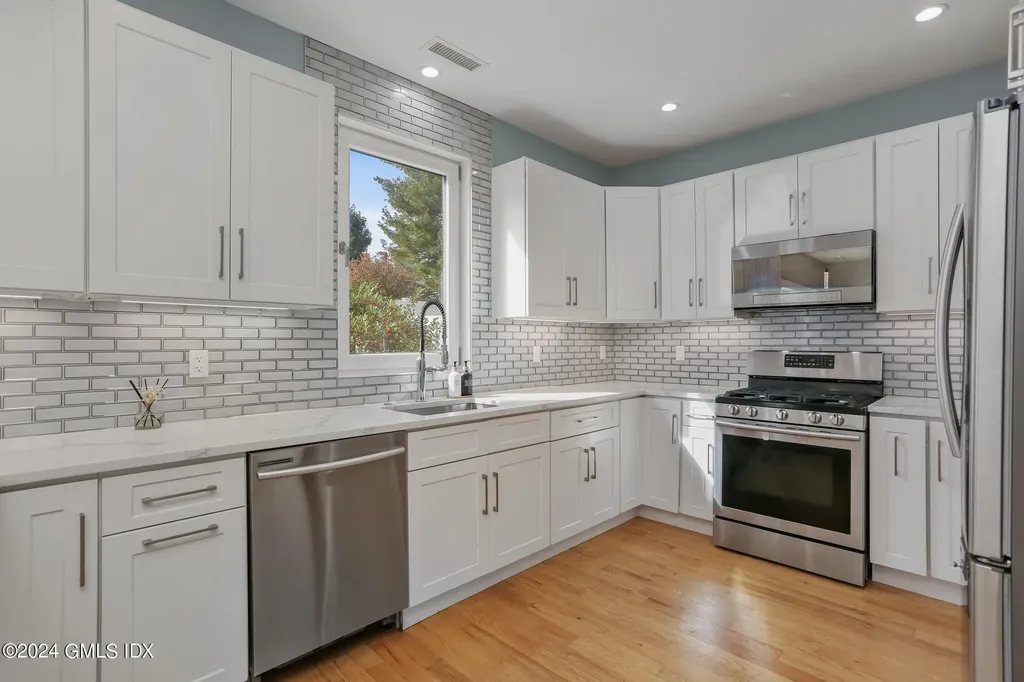 75 Euclid Avenue Stamford CT 06902