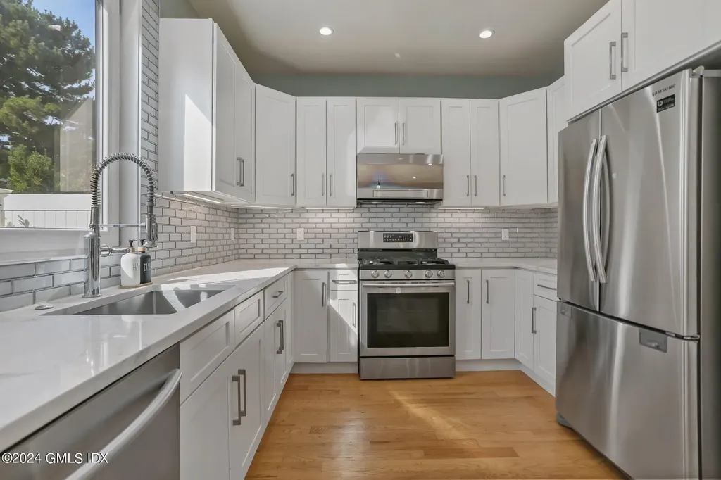 75 Euclid Avenue Stamford CT 06902