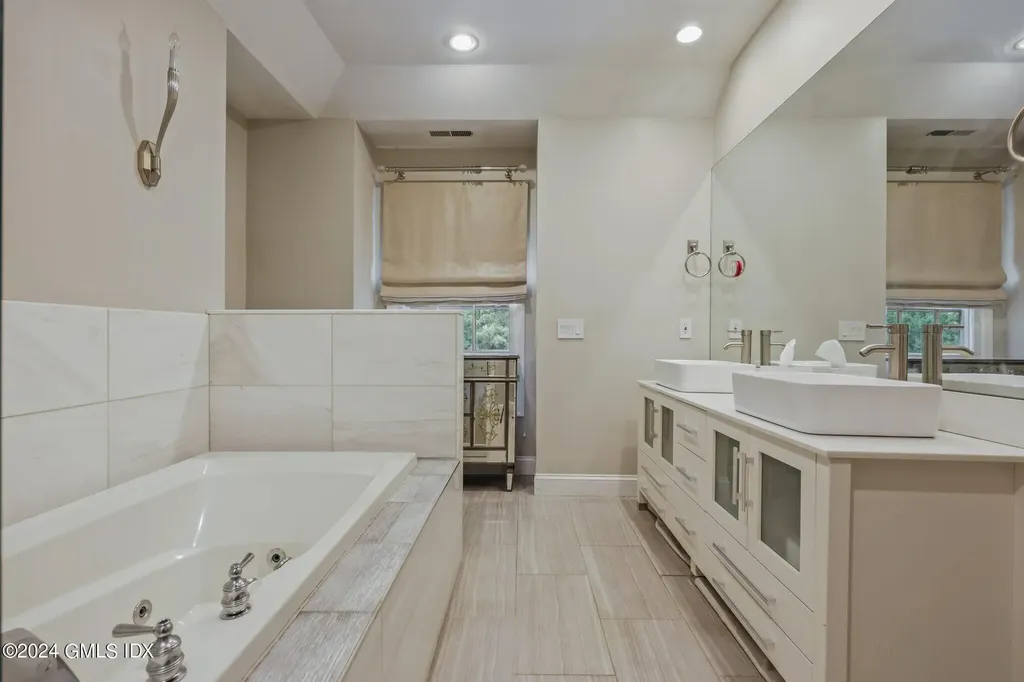 48 Spring Street Greenwich CT 06830