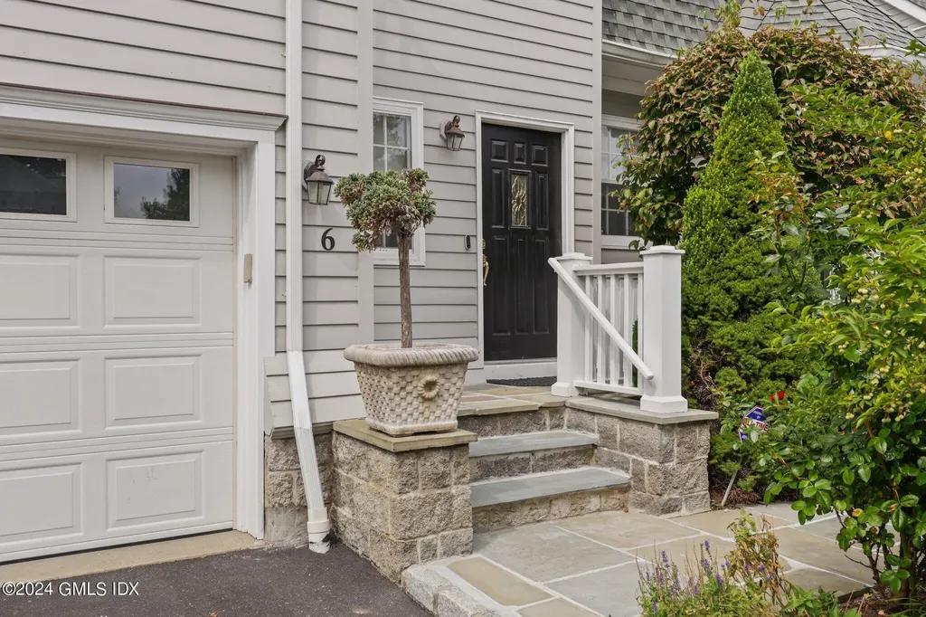 48 Spring Street Greenwich CT 06830