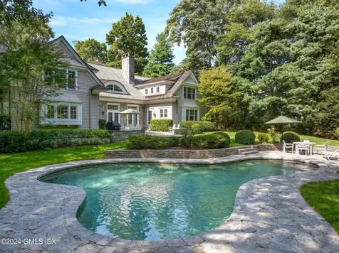61 Indian Head Road Riverside CT 06878