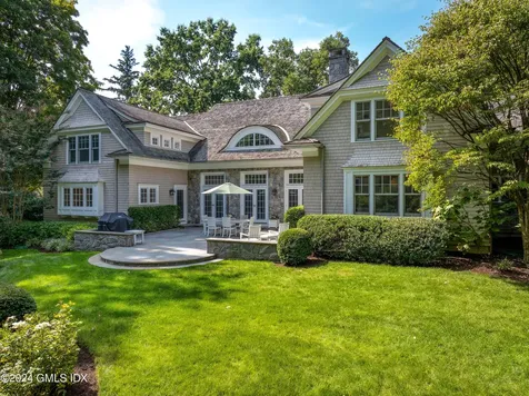 61 Indian Head Road Riverside CT 06878