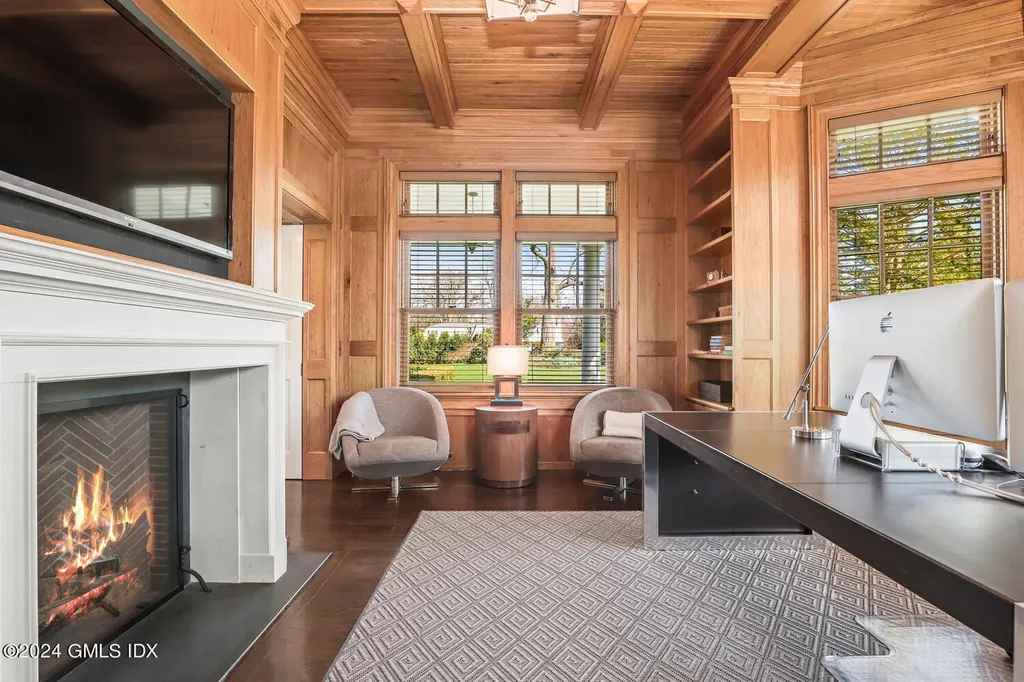 80 Meadow Wood Drive Greenwich CT 06830