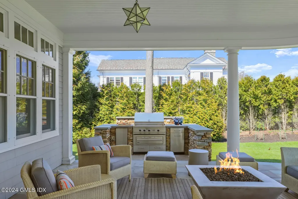 80 Meadow Wood Drive Greenwich CT 06830