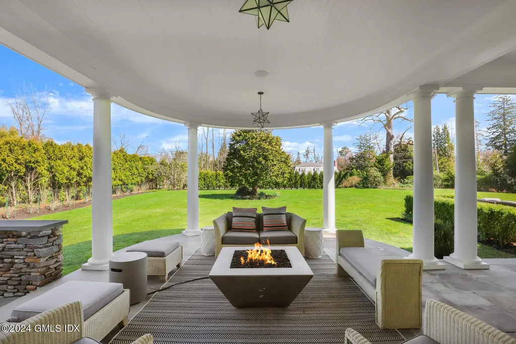 80 Meadow Wood Drive Greenwich CT 06830
