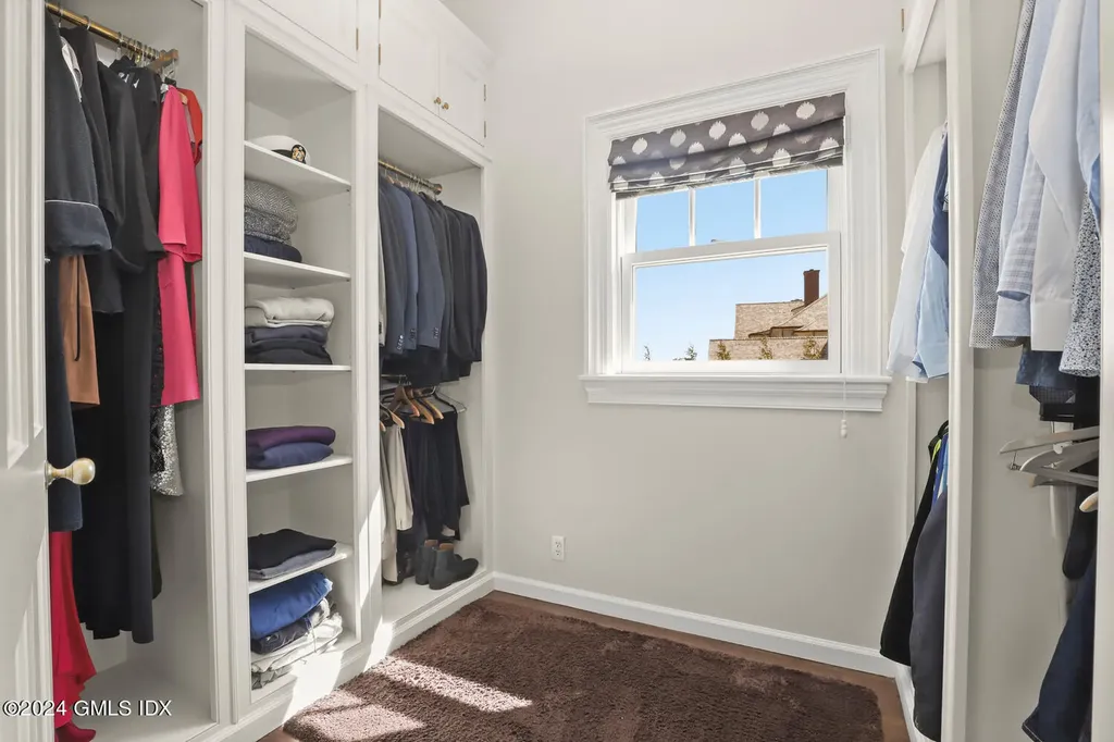 80 Meadow Wood Drive Greenwich CT 06830